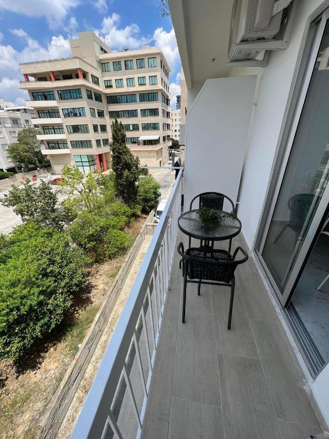 Amalia Residences Nicósia Exterior foto