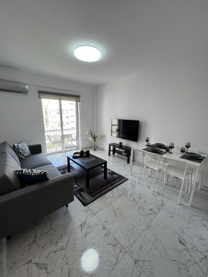 Amalia Residences Nicósia Exterior foto